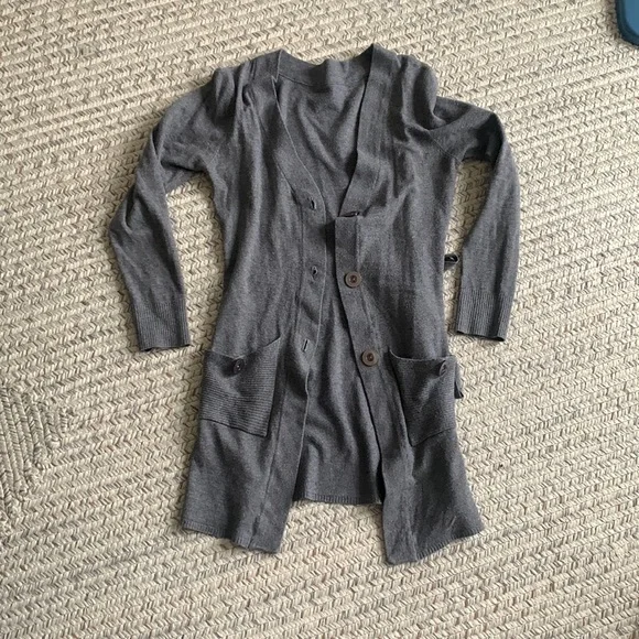 Cardigan - Picture 1 of 1